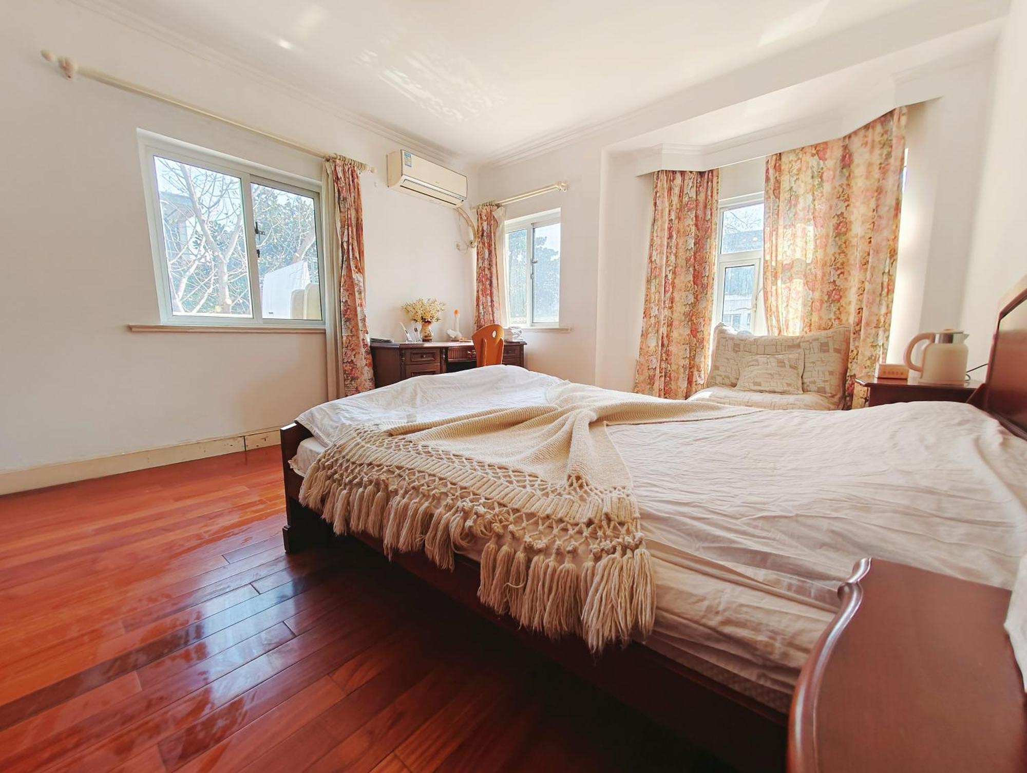 3-bedroom With 4 Beds 3rooms4beds Villa Shanghai